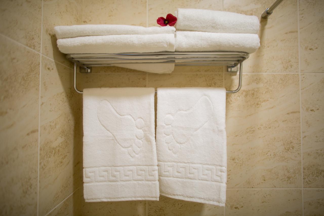Boutique Hotel Deluxe Kamjanyi Potoki Kültér fotó